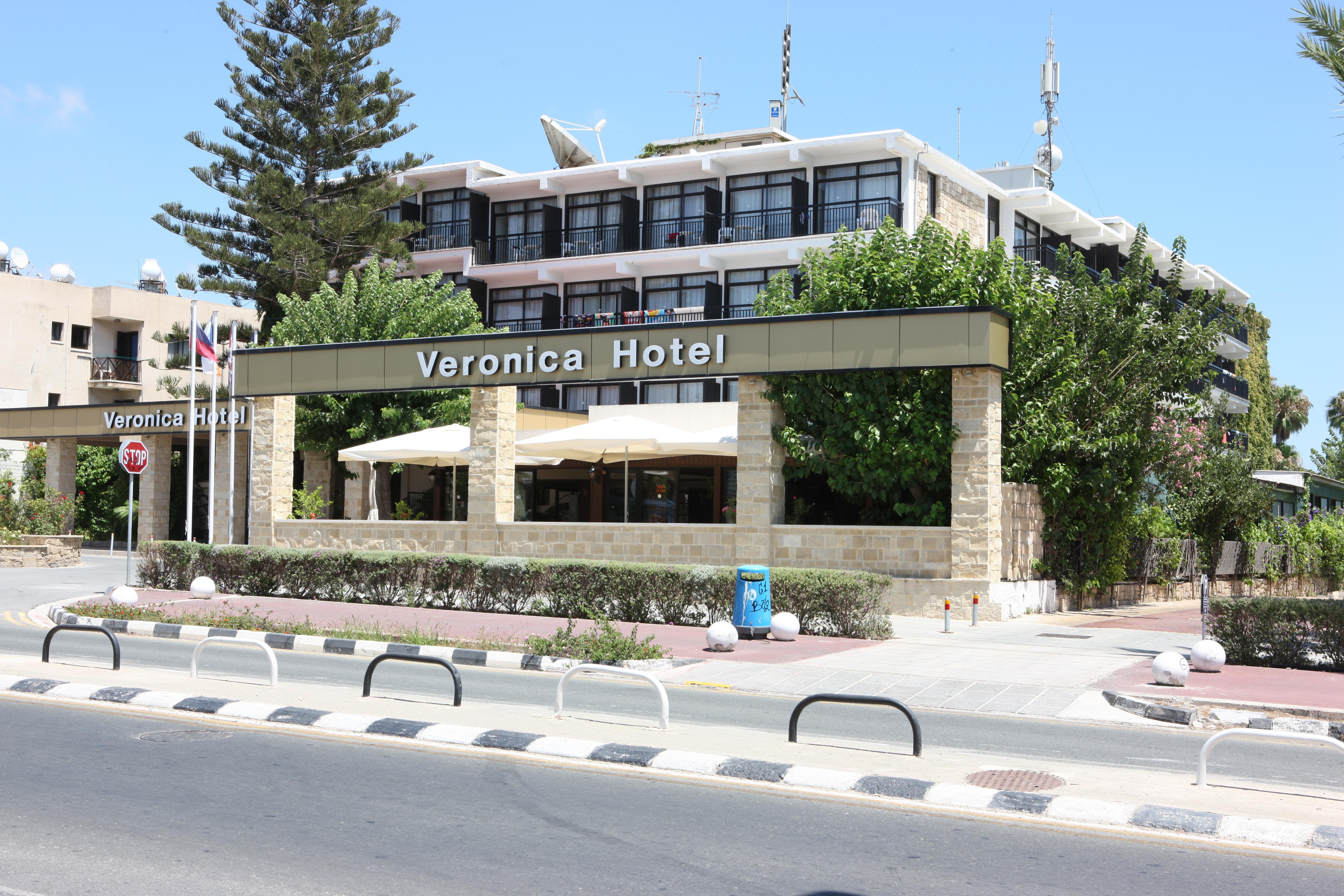 Veronica Hotel Paphos Exterior foto